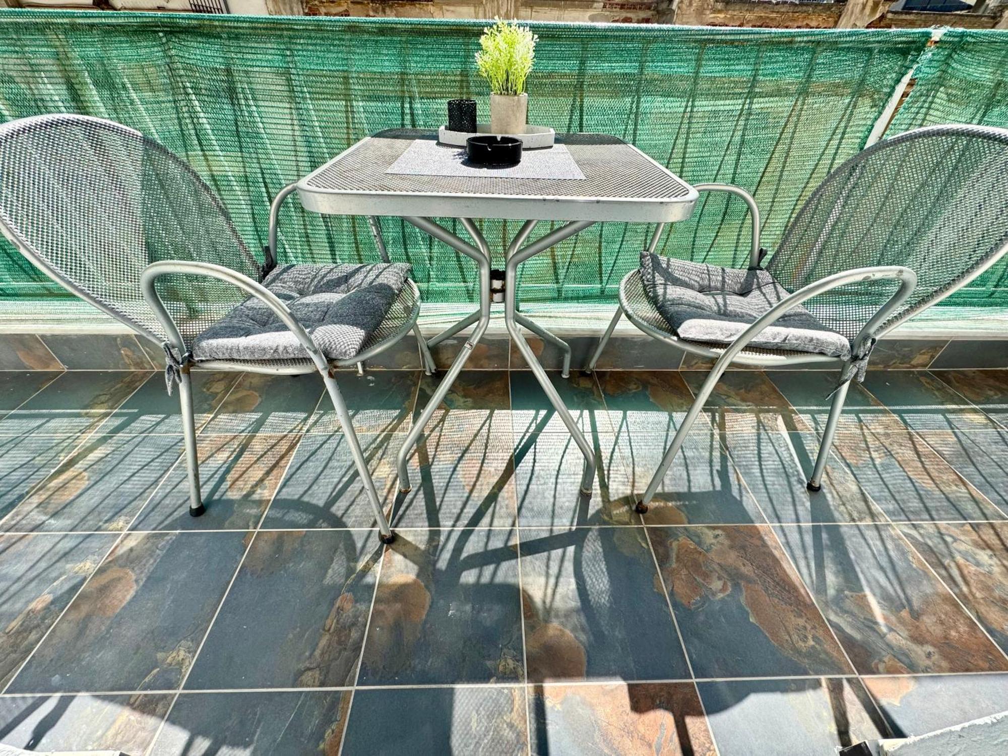 Appartement Cyriacus Flat In The Heart Of Thessalonique Extérieur photo